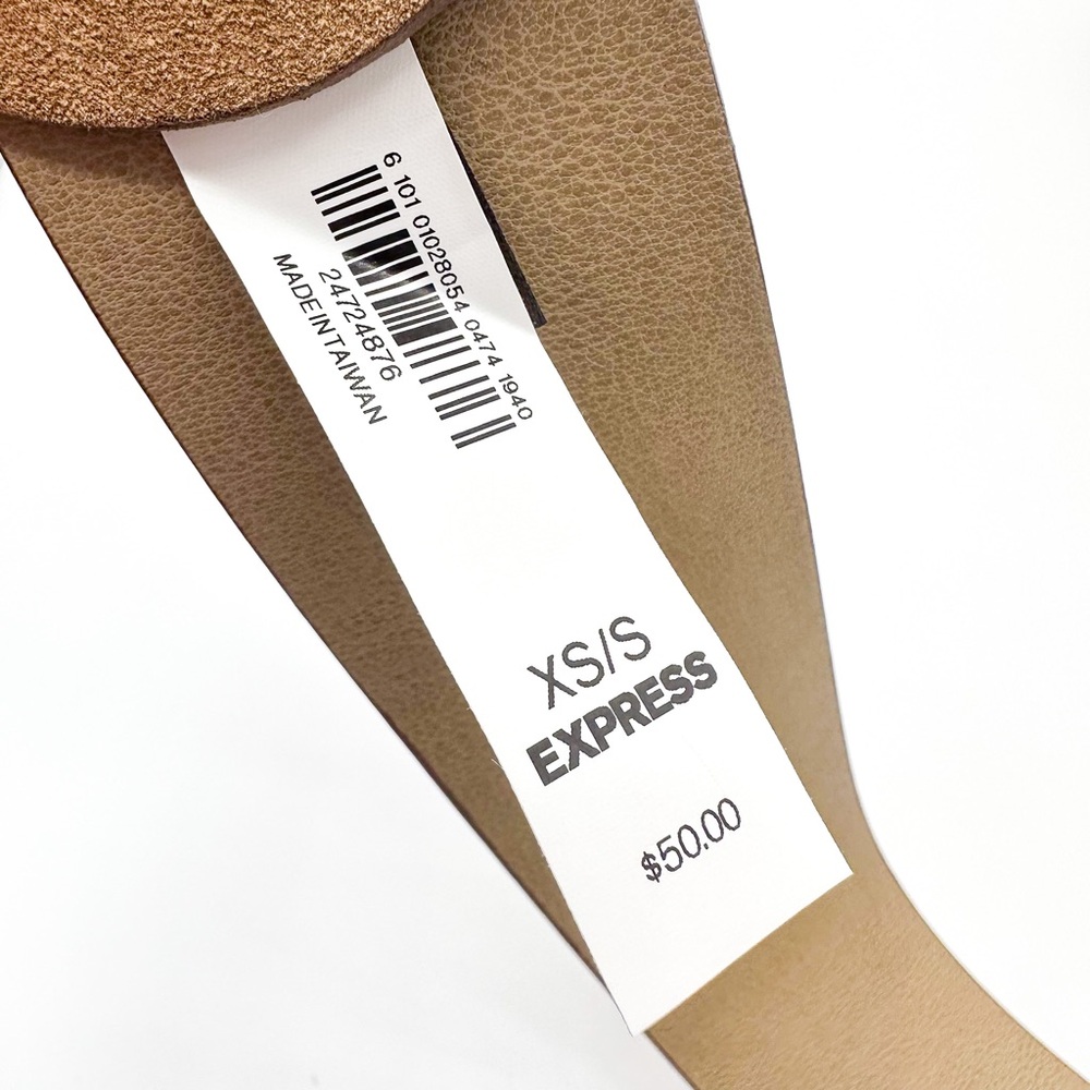 Express Camel Brown Leather Belt with Gold Buckle - Picture 3 of 4